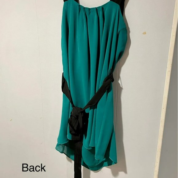 Teal Blue Dress with Black Tie - Picture 4 of 6